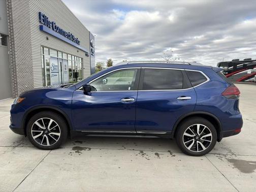 2020 Nissan Rogue SL