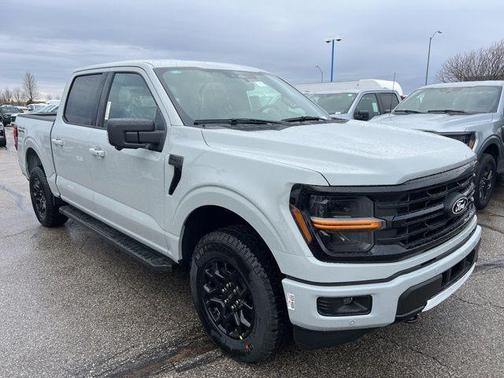 Avalanche 2026 Ford F-150 XLT