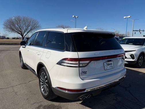 2023 Lincoln Aviator Standard AWD