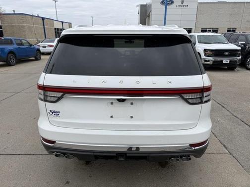 2023 Lincoln Aviator Standard AWD