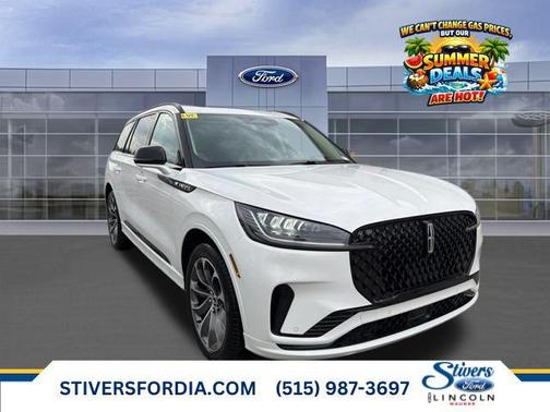 Pristine White Metallic Tri-Coat 2026 Lincoln Aviator Premiere