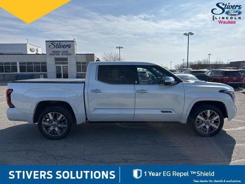 2024 Toyota Tundra Hybrid Capstone