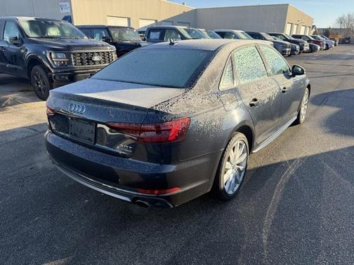 2018 Audi A4 2.0T Premium