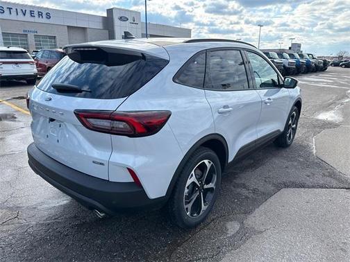 2025 Ford Escape ST-Line Select