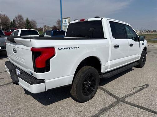 2025 Ford F-150 Lightning XLT