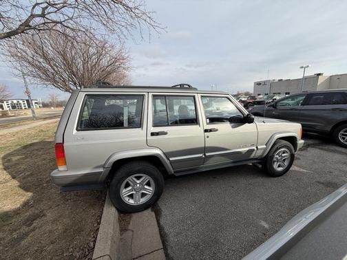 2001 Jeep Cherokee Classic
