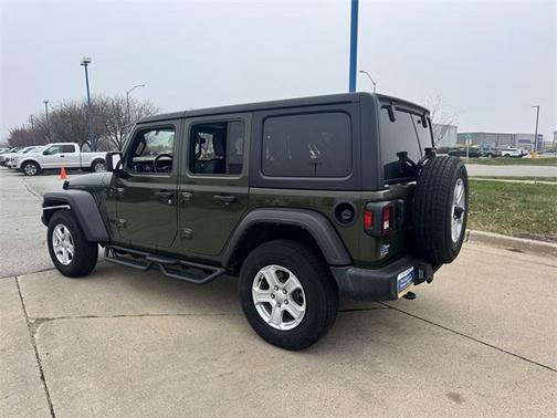 2022 Jeep Wrangler Unlimited Sport