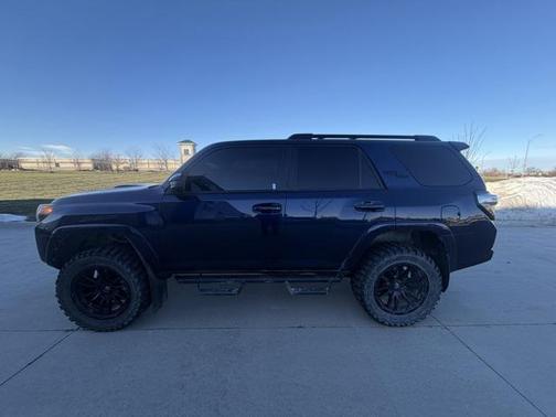 2020 Toyota 4Runner TRD Off Road