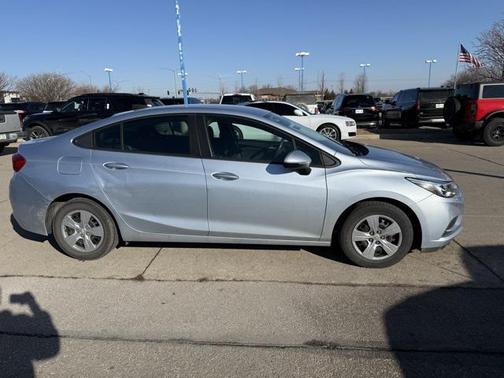 2017 Chevrolet Cruze LS