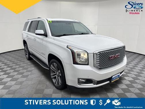 White Frost Tricoat 2017 GMC Yukon Denali