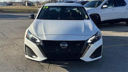 2024 Nissan Altima SR FWD