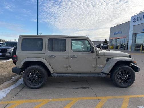 2022 Jeep Wrangler Unlimited 4xe Sahara