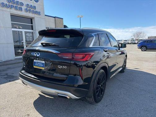 2023 INFINITI QX50 LUXE AWD