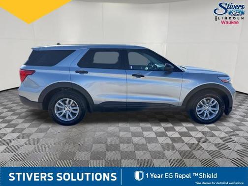 Iconic Silver Metallic 2021 Ford Explorer Base
