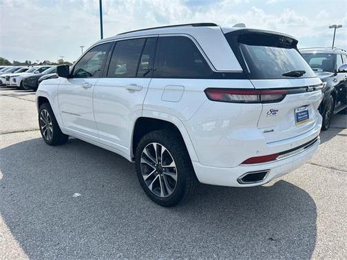 2022 Jeep Grand Cherokee Overland