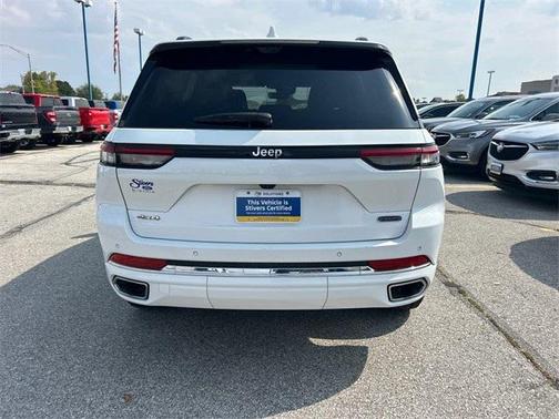 2022 Jeep Grand Cherokee Overland