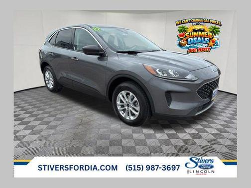Gray Metallic 2022 Ford Escape SE