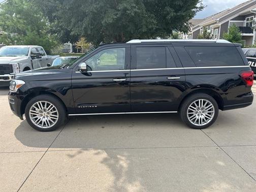 2022 Ford Expedition Max Platinum