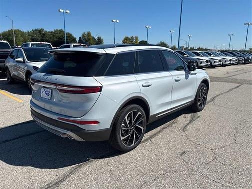 2025 Lincoln Corsair Reserve