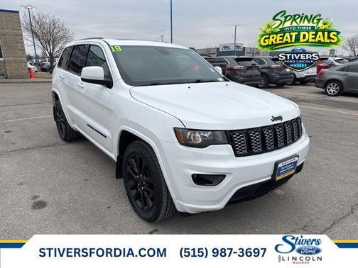 2019 Jeep Grand Cherokee Altitude