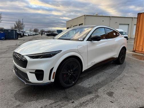 2025 Ford Mustang Mach-E GT