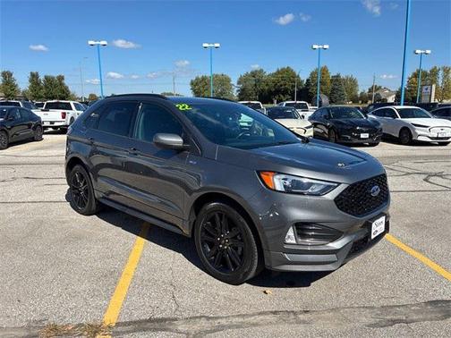 2022 Ford Edge ST Line