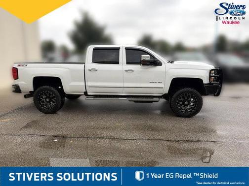 Summit White 2019 Chevrolet Silverado 2500 LTZ