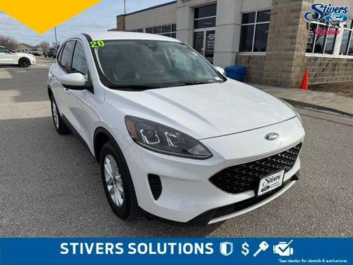 2020 Ford Escape SE