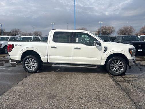 Star White Metallic Tri-Coat 2026 Ford F-150 Lariat