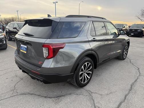 2023 Ford Explorer ST