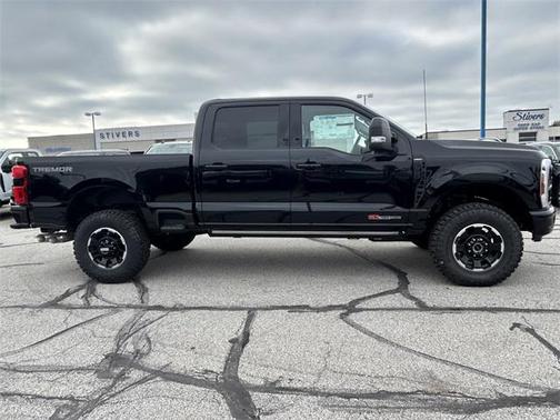 2025 Ford F-350 Lariat