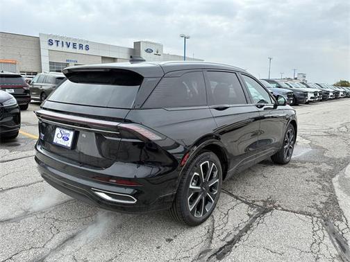 2025 Lincoln Nautilus Reserve