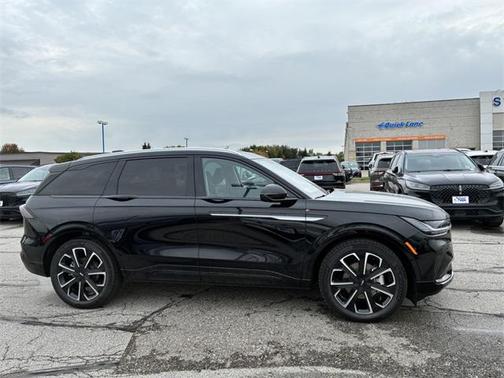 2025 Lincoln Nautilus Reserve