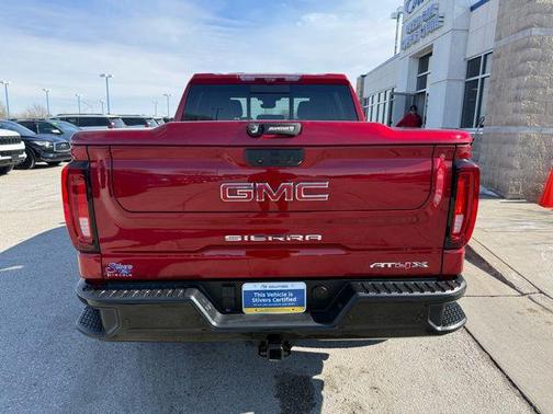 2023 GMC Sierra 1500 AT4X