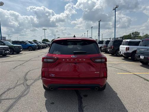 2025 Ford Escape ST-Line Elite