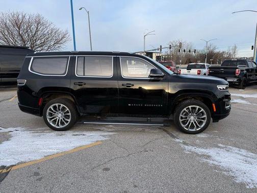 2022 Jeep Grand Wagoneer Series II 4x4