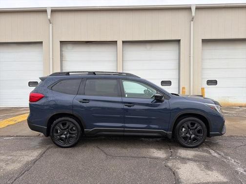 2025 Subaru Ascent Onyx Edition Touring 7-Passenger