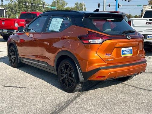 2024 Nissan Kicks SR