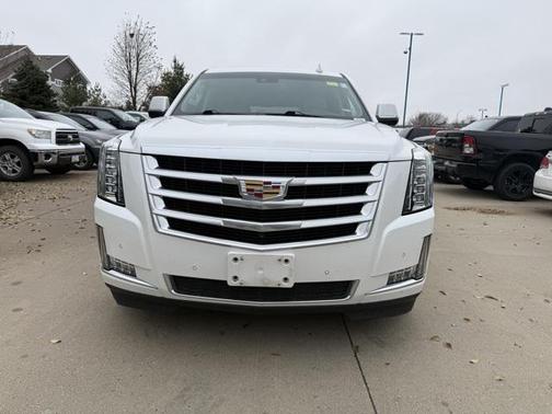 2019 Cadillac Escalade ESV Luxury