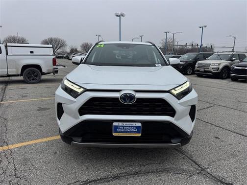 2024 Toyota RAV4 Hybrid SE