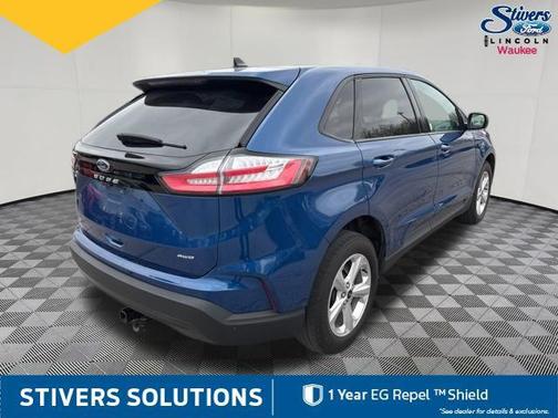 Atlas Blue Metallic 2024 Ford Edge SE