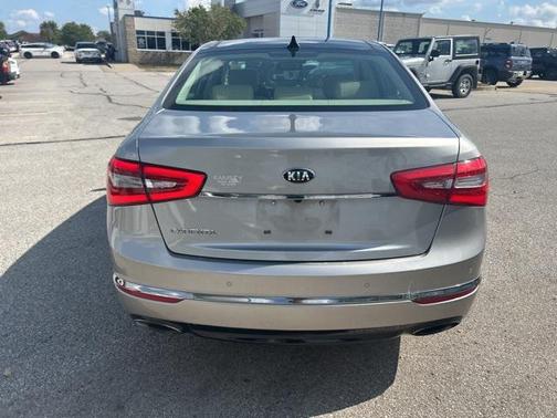 2014 Kia Cadenza Premium