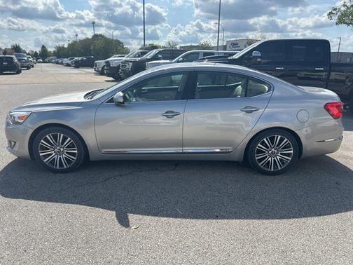 2014 Kia Cadenza Premium