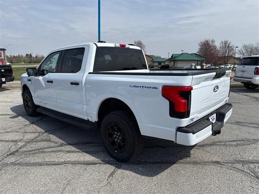 2025 Ford F-150 Lightning XLT