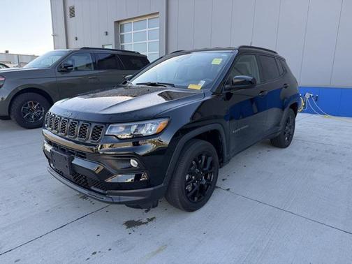 2024 Jeep Compass Latitude Lux