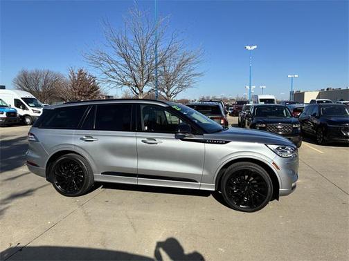 2022 Lincoln Aviator Reserve AWD