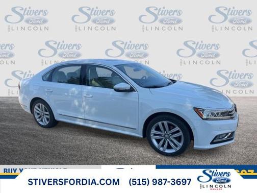 2017 Volkswagen Passat 1.8T SEL Premium
