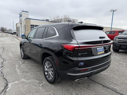 2025 Buick Enclave Preferred FWD