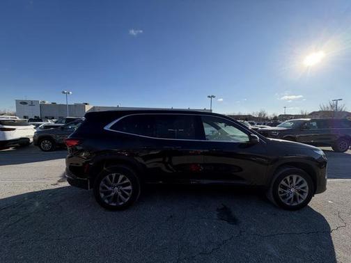 2025 Buick Enclave Preferred FWD