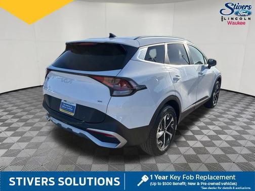 Glacial White Pearl 2023 Kia Sportage EX